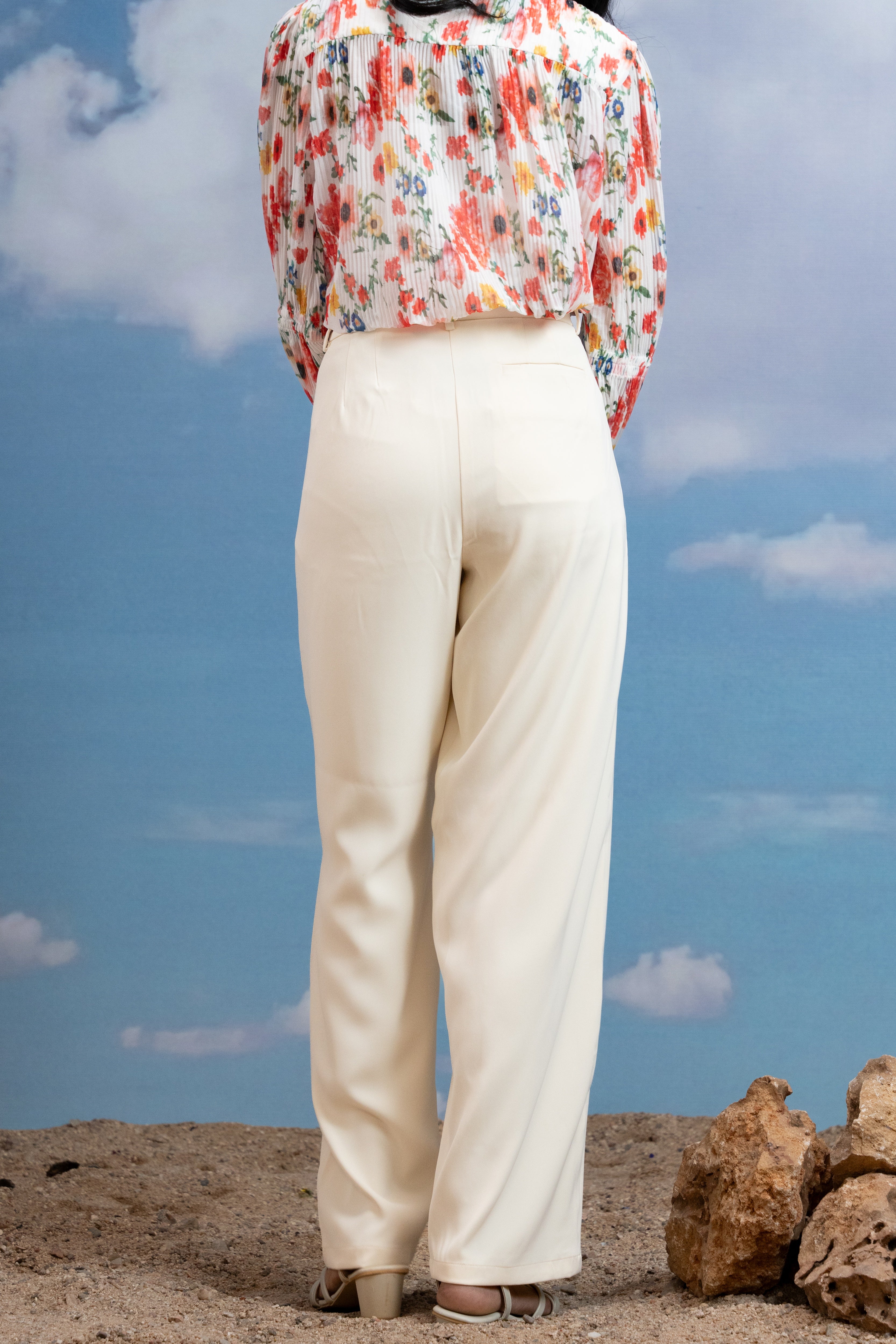 Vanilla Veil Straight Pants